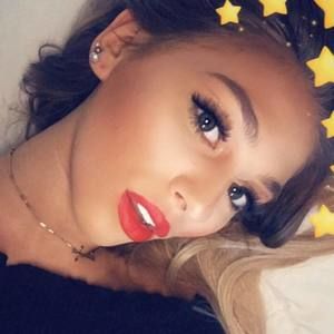 Meet your Posher, Summer